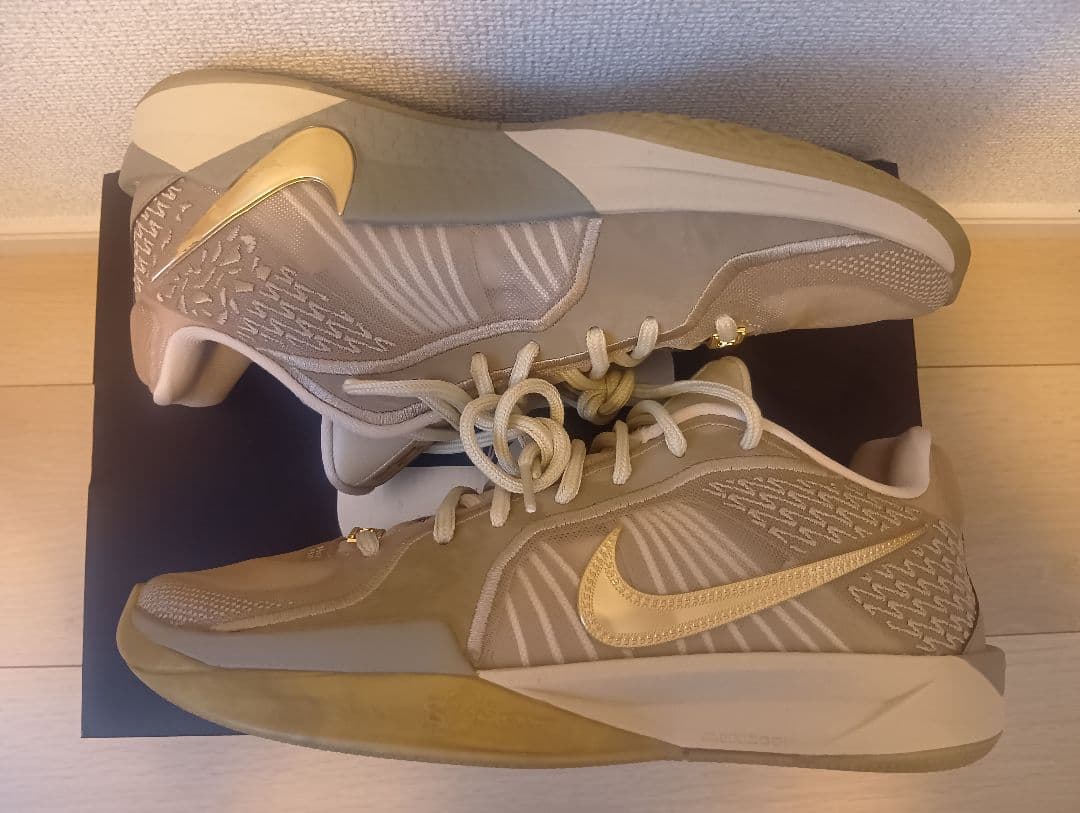 ナイキ サブリナ2 Sabrina 2 \"Stronger Than Gold\"