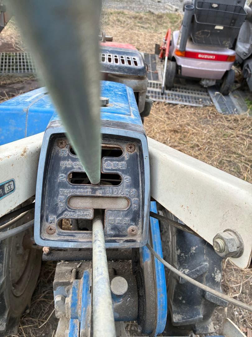 ISEKI SS70C−G耕運機7馬力￼ディーゼル エンジン青/赤 動作確認済み