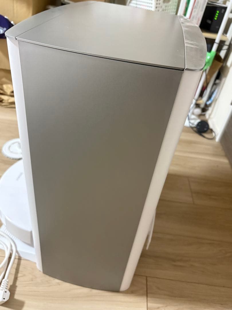 ECOVACS(エコバックス)DEEBOT T10 OMNI ロボット掃除機