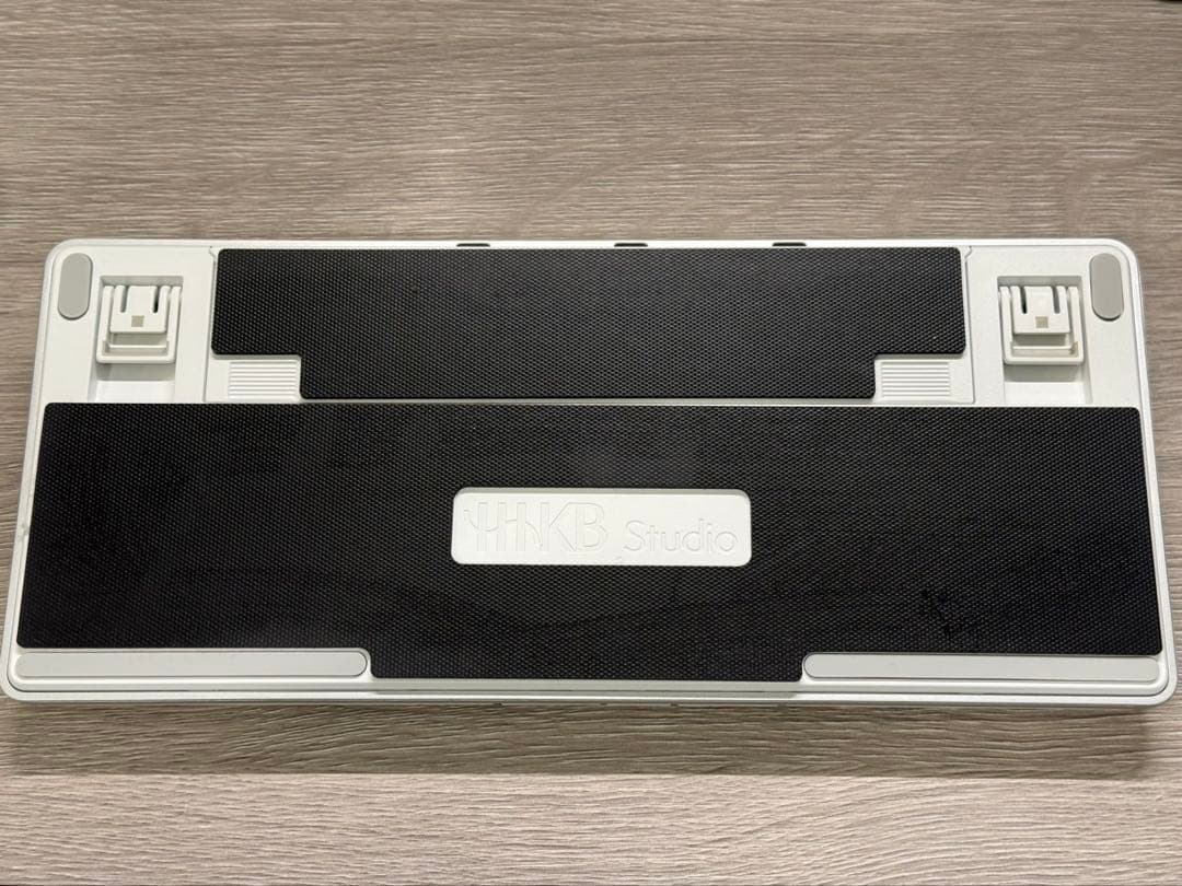 PFU HHKB Studio（日本語配列 / 雪） 裏面マット、専用ルーフ付