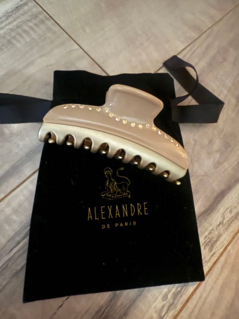 ALEXANDRE DE PARIS ビジュー付きヘアクリップ
