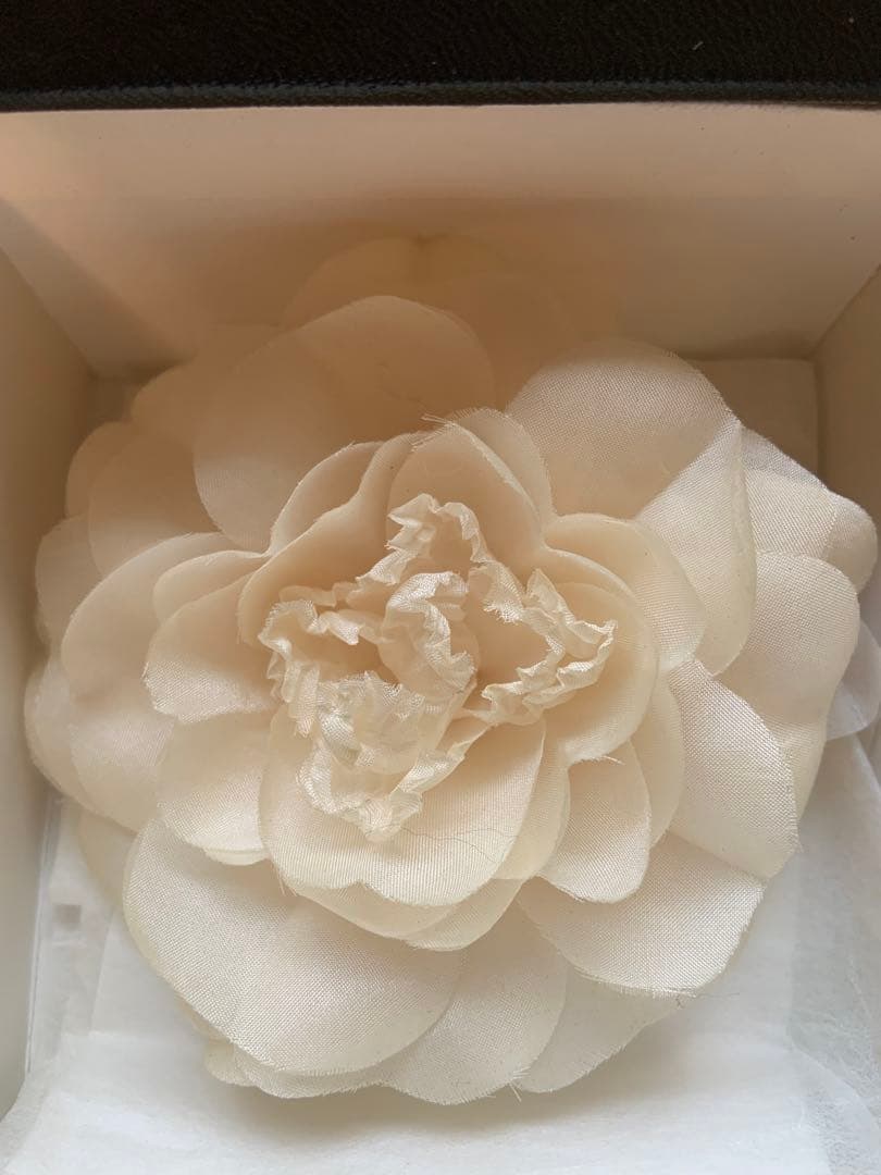 【極美品】CHANEL コサージュ