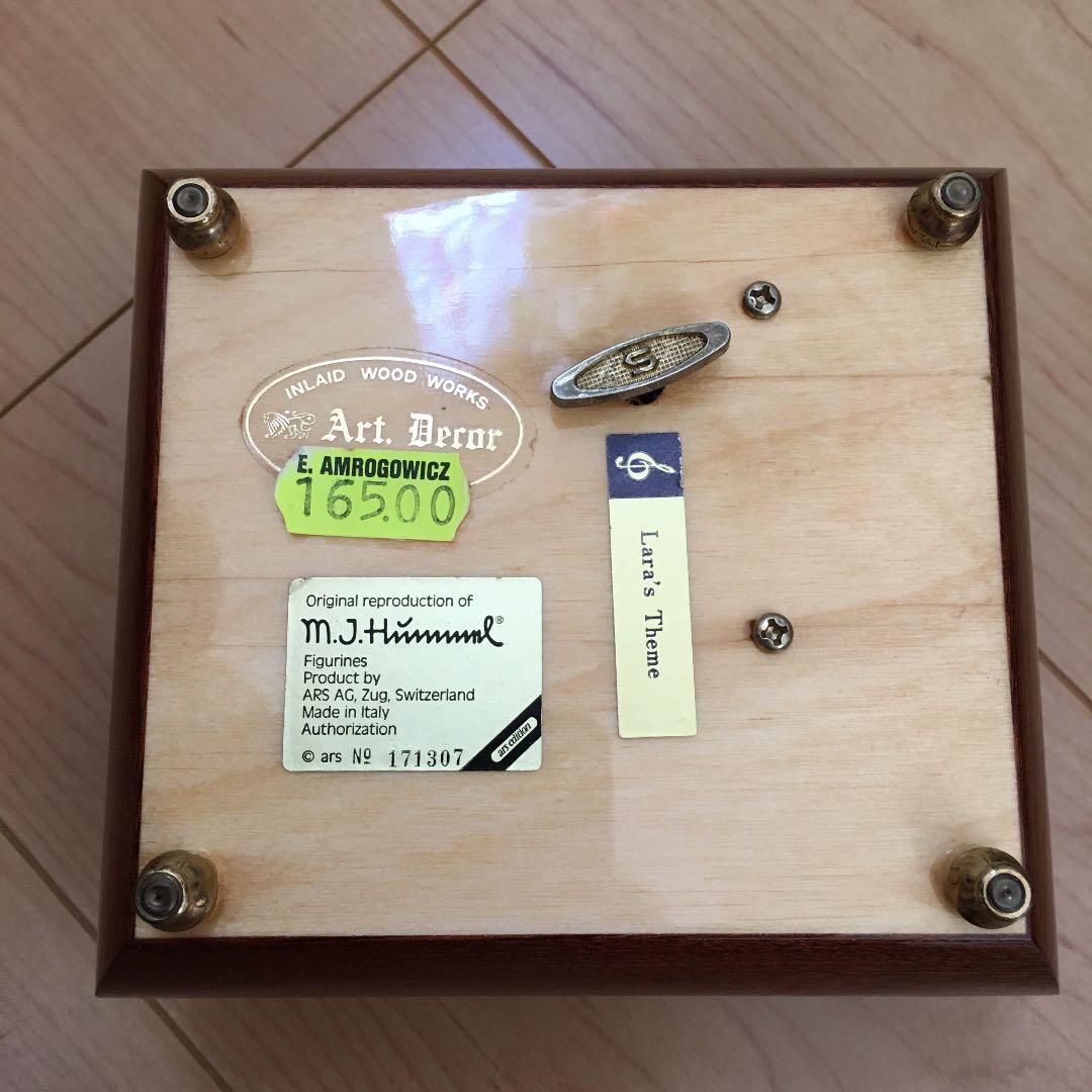 アンティーク  イタリア製　オルゴール　サイズ約13×12cm