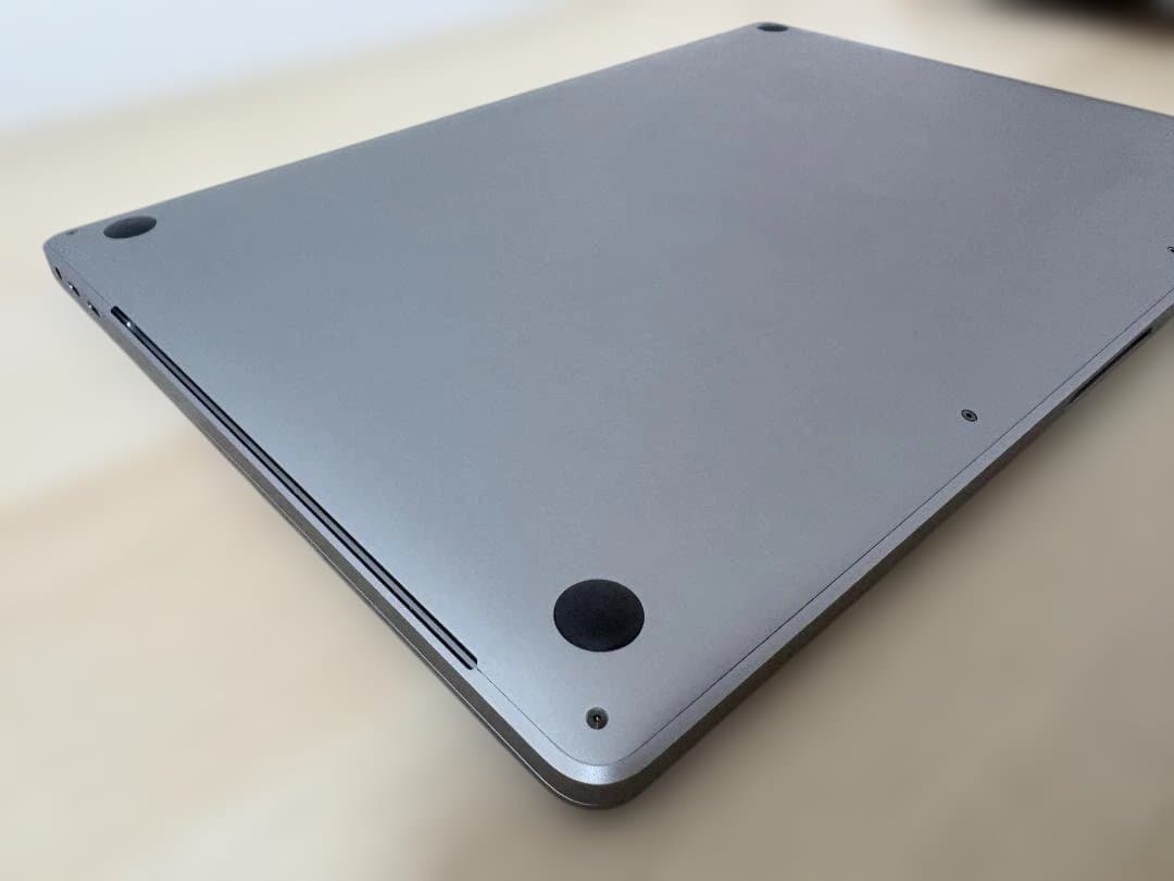 MacBook Pro 16インチ 2019 i9 32GB 1TB