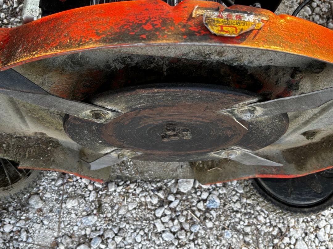 PLOW 自走式草刈機 WGC530