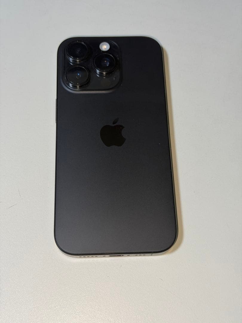 iPhone 16Pro ブラックチタニウム 512GB