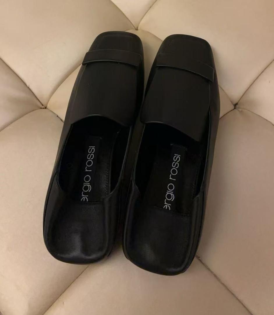 37 ブラック セルジオロッシ ミュール