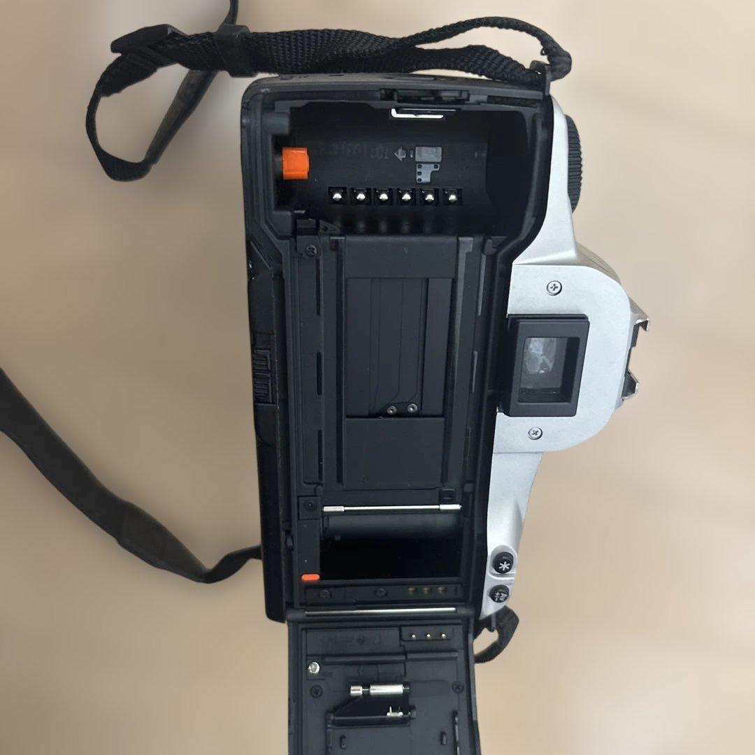 訳ありCanon EOS Kiss III