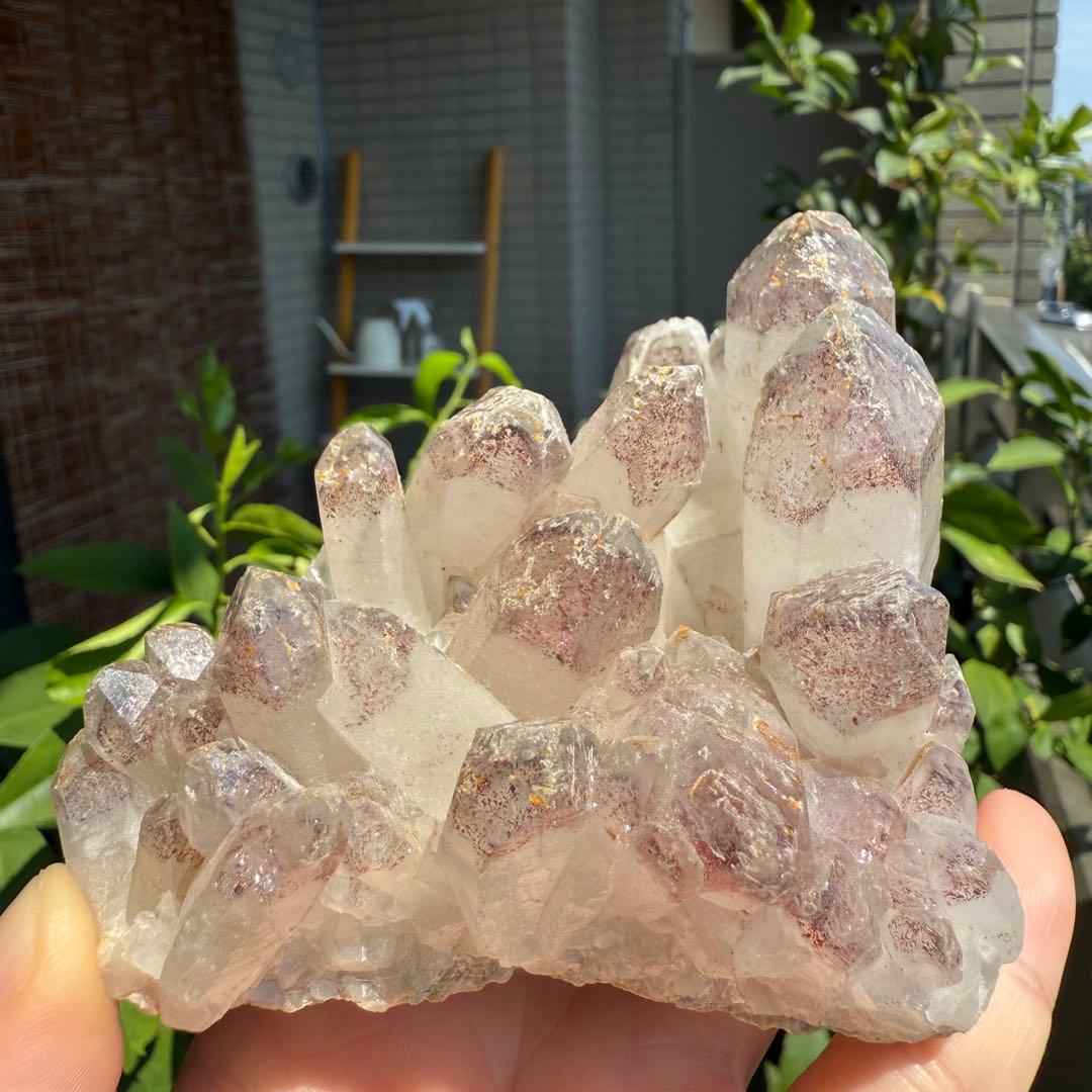 ストロベリーファントムクォーツ　クラスター　自立　ファイヤークォーツ　苺水晶⑥