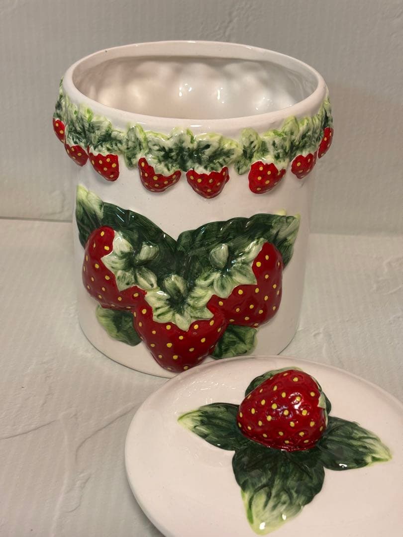 イチゴのキャニスター　 3点セット