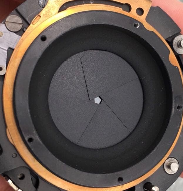 純正 Hasselblad SWC/SWCM(Cレンズ)用シャッター