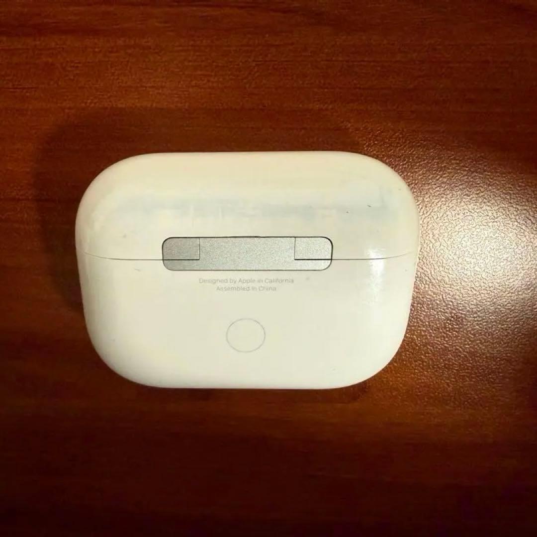 AirPods Pro 第二世代　本体 充電ケース付き