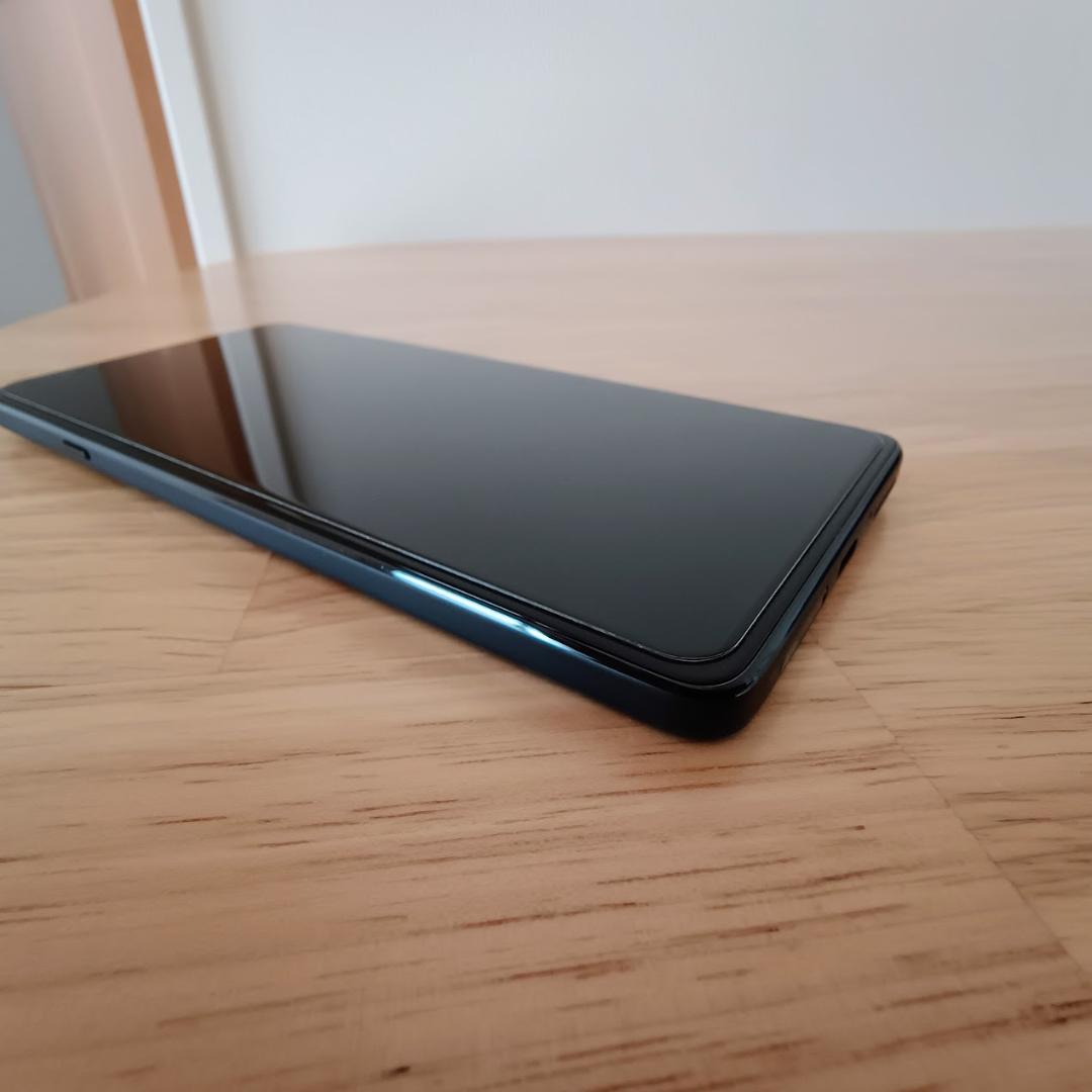 Motorola edge 20 SIM フリー