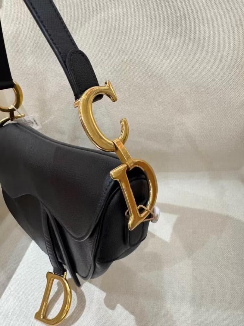 美品◎送料込み/匿名配送 ブラックレザー ショルダーバッグ