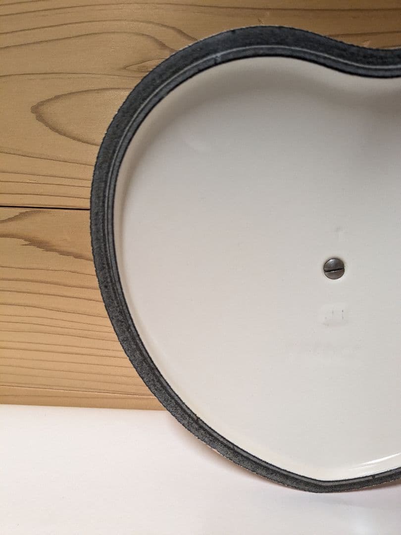 Le Creuset　ル・クルーゼ　ココット　ダムール　パウダーピンク　18cm