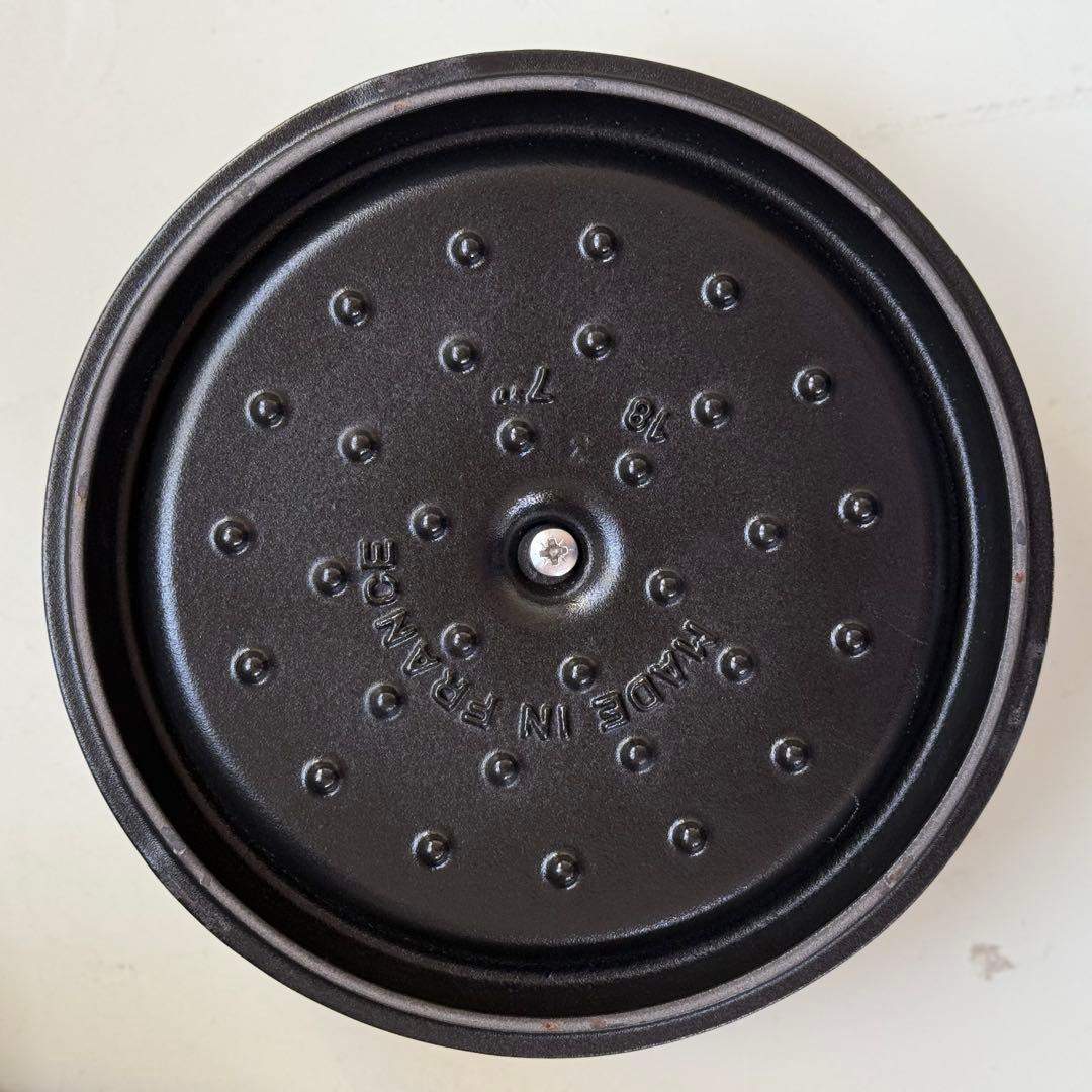 ストウブ　STAUB スープポット 18cm 片手鍋　深鍋