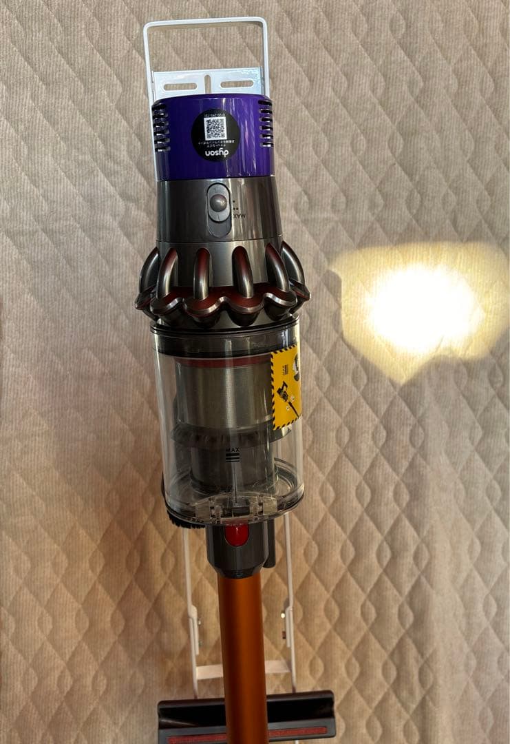 ダイソン掃除機 sv12 スタンド他セット【美品かも？】