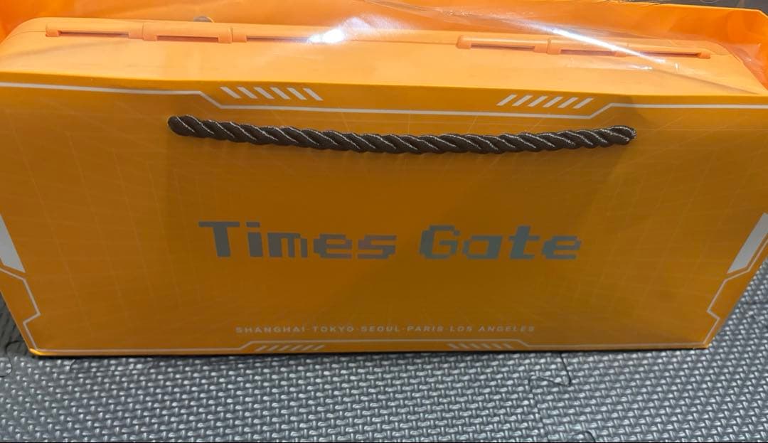 Divoom Times Gate イエロー　タイムズゲート デジタルクロック