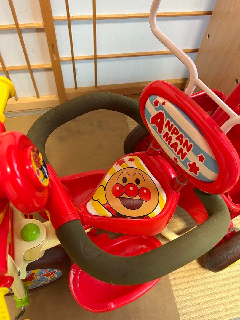 アンパンマン三輪車　デラックス2 引取り
