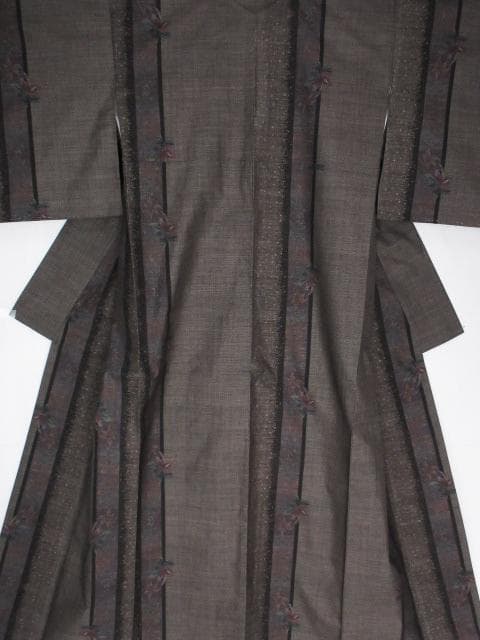 新古品！純泥染＊７マルキ＊本場奄美大島紬＊友原織物＊着物＊１６０ｃｍ＊裄６４