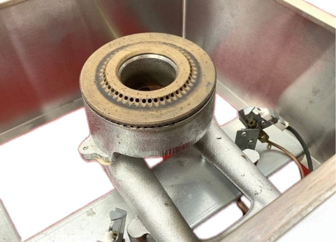 美品 山岡金属 ウルトラガッツ 2口ガステーブルコンロ LPガス 付属付き