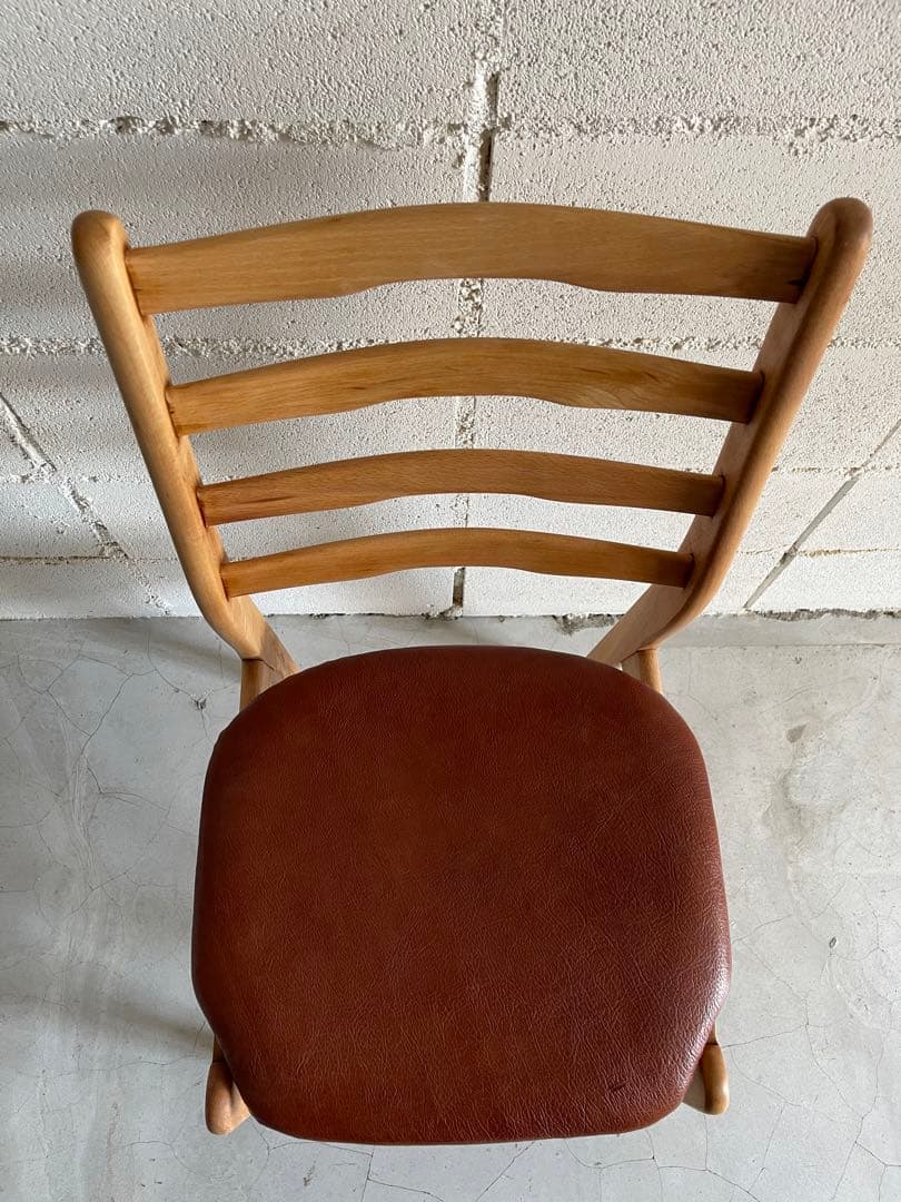 天然木無垢材　ラダーバックチェア　ダイニングチェア　本革シボレザー張り