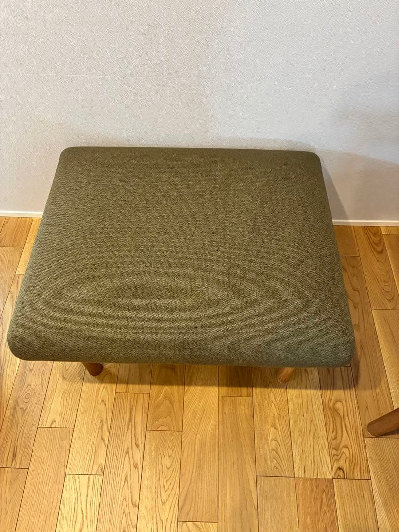 飛騨家具　SATUKI オットマン・スツール ミモザグリーン色