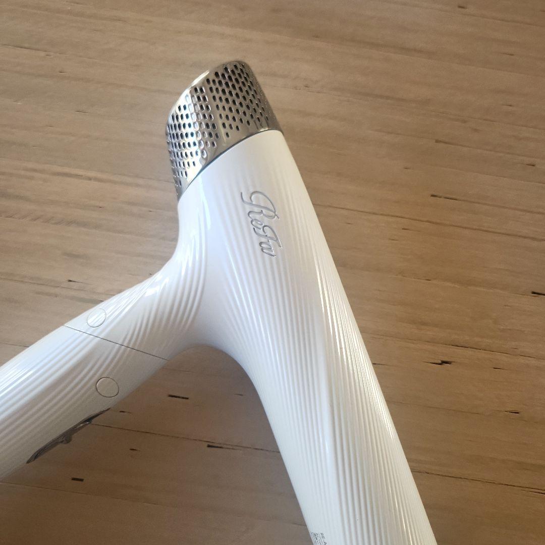 せ*す様 ReFa BEAUTECH DRYER SMART ホワイト2024年