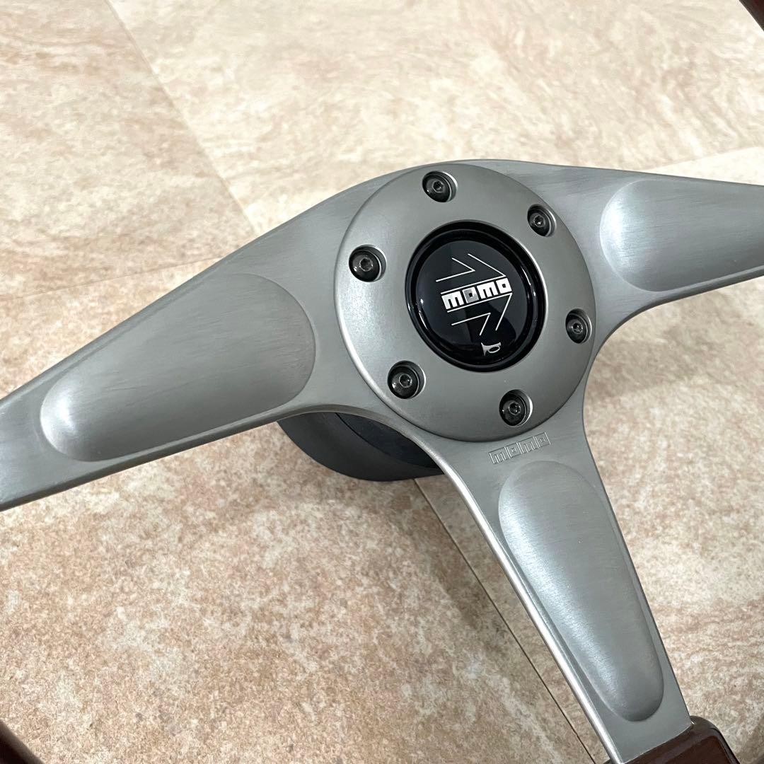 MOMO ウッドステアリング 37cm