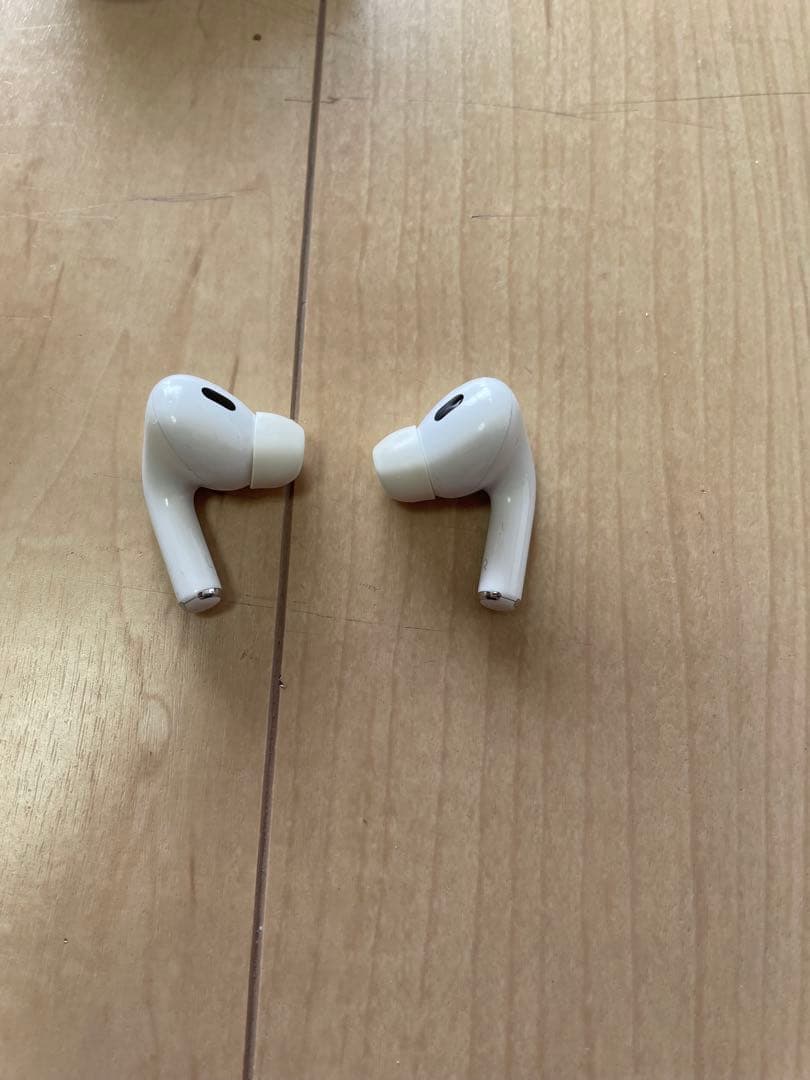 a*i様 AirPods Pro2 本体 付属品全部付き