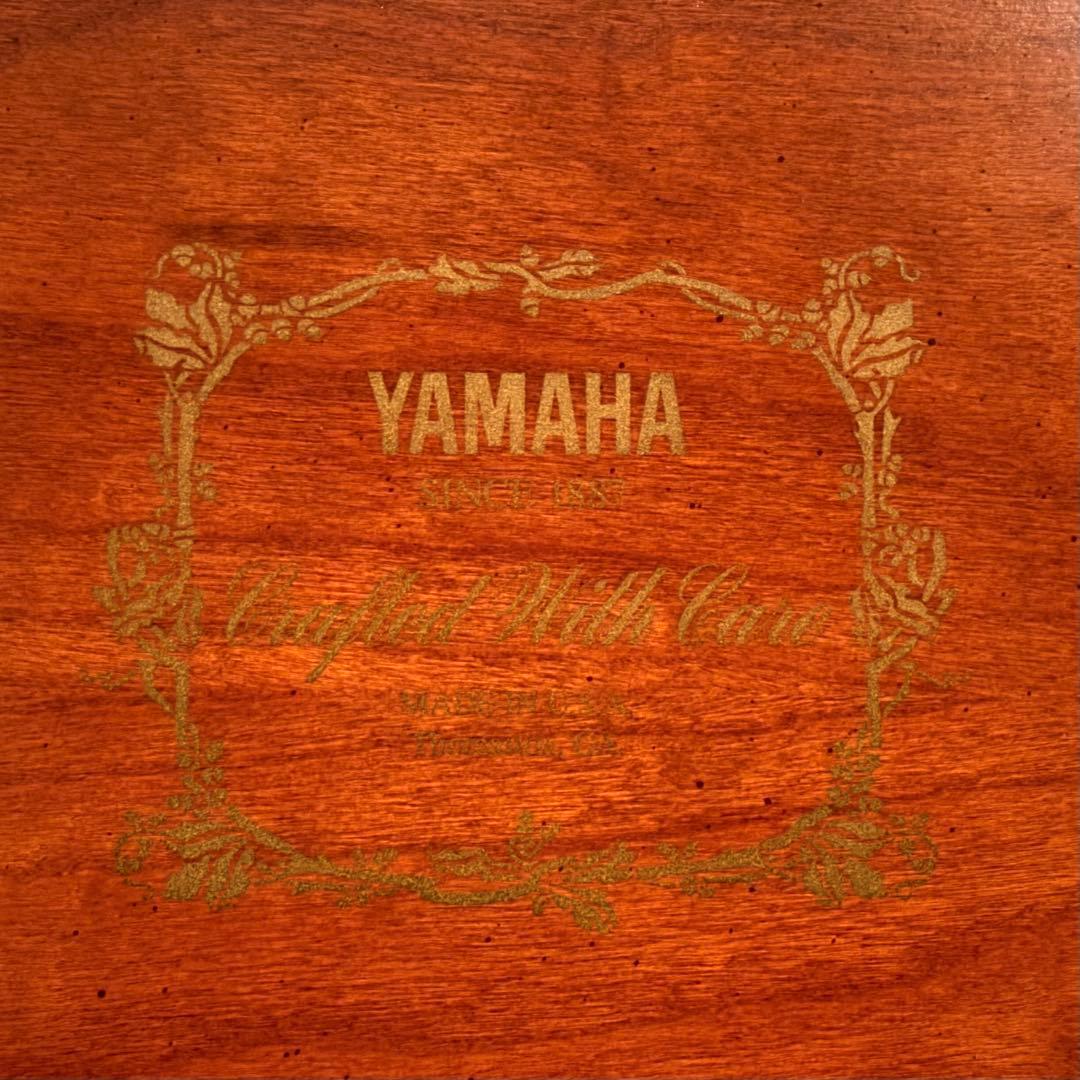 ★美品綺麗★USA YAMAHA ヤマハ アップライトピアノ 猫足★調律回数多数