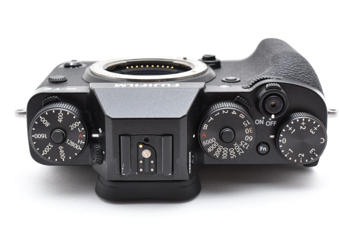 ■ 美品 ■ フジフィルム　FUJIFILM X-T2 ボディ