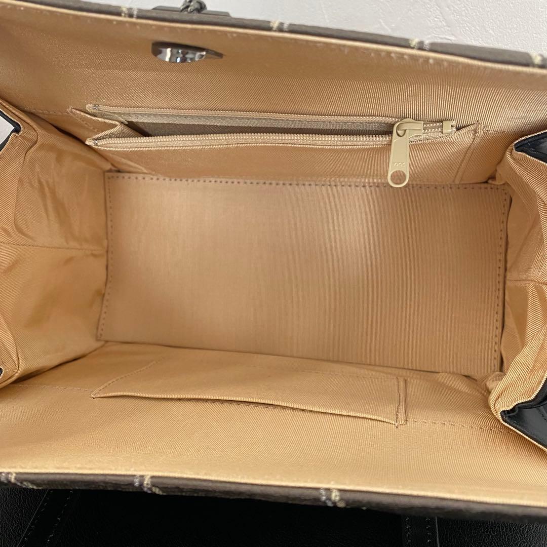 新品タグ付　利休バッグ　正絹 京都 西陣 灰茶色 モダン柄 本金糸 上質