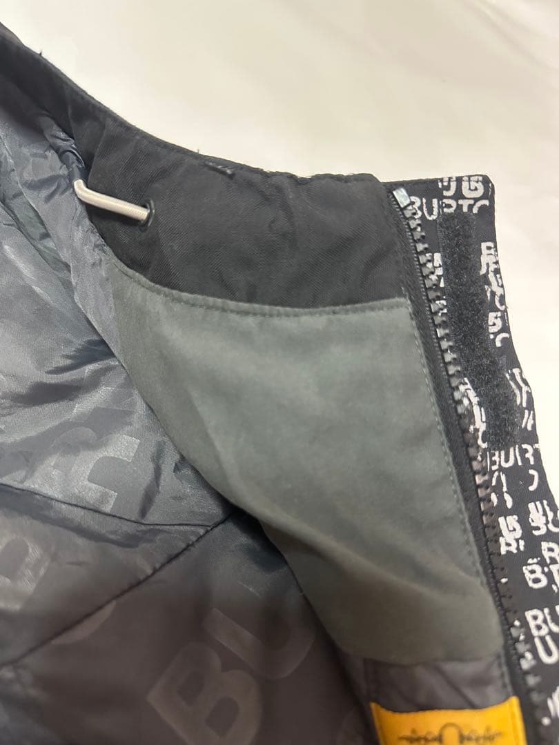 BURTON スノーボードジャケット ブラック サイズ表記:L ※値下げしました