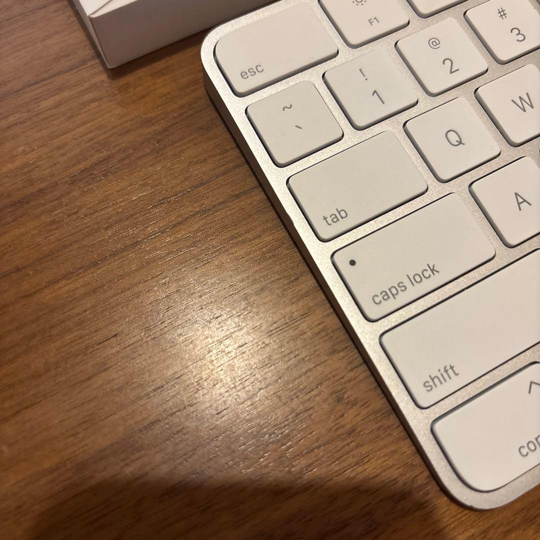 Magic Keyboard with Touch ID US配列　テンキー付き