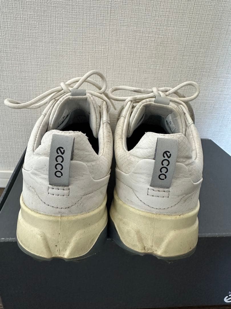 ECCOエコー☆ゴアテックスソフトスパイクゴルフシューズ BIOM G5☆37