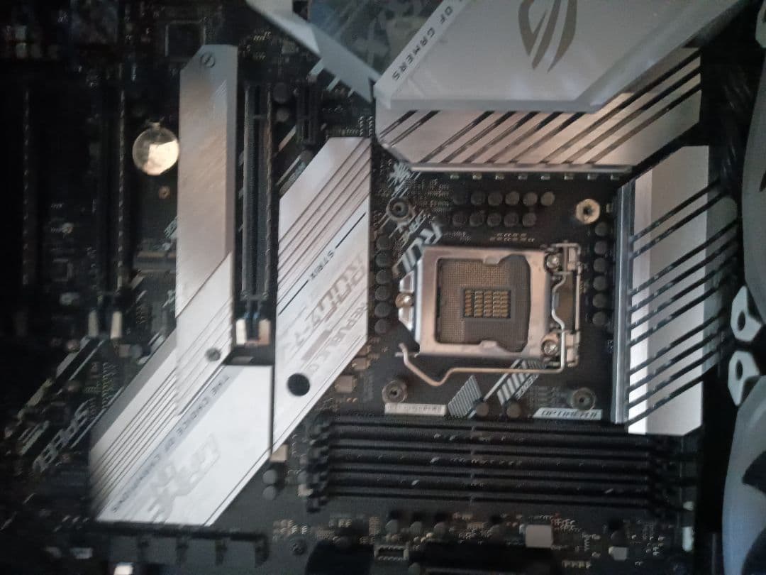 ASUS STRIX Z490 マザーボード pcle SSD500gb付属