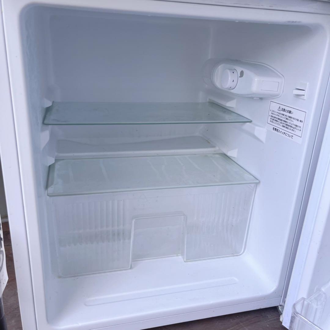 取付無料！完動品！アイリスオーヤマおしゃれホワイトコンパクト冷蔵庫・電子レンジ！