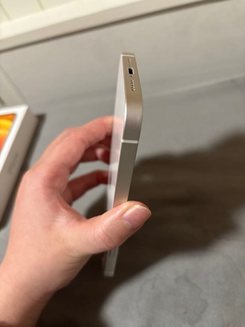 iPhone 12 ホワイト 128GB 本体 美品