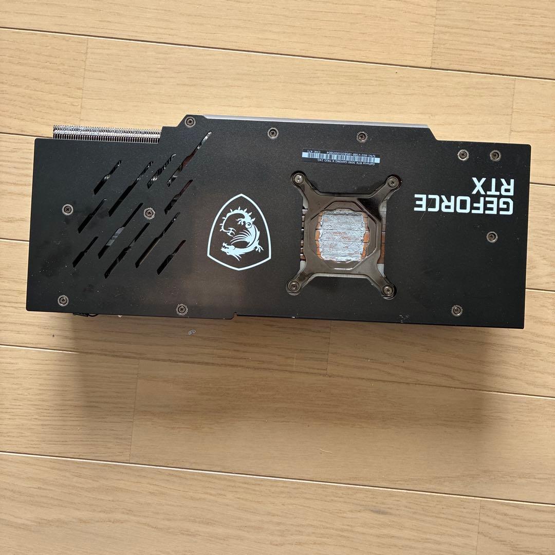 MSI RTX 3090 ヒートシンク　ファン　バックプレート　LED