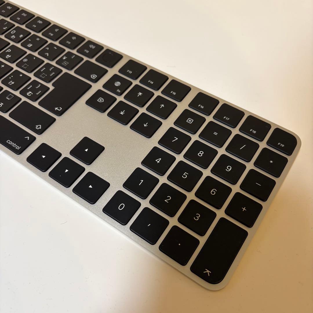 Apple Magic Keyboard テンキー付 USB–C 日本語ブラック
