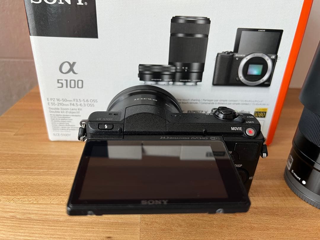 SONY α5100 ミラーレスカメラ 2本レンズ付き