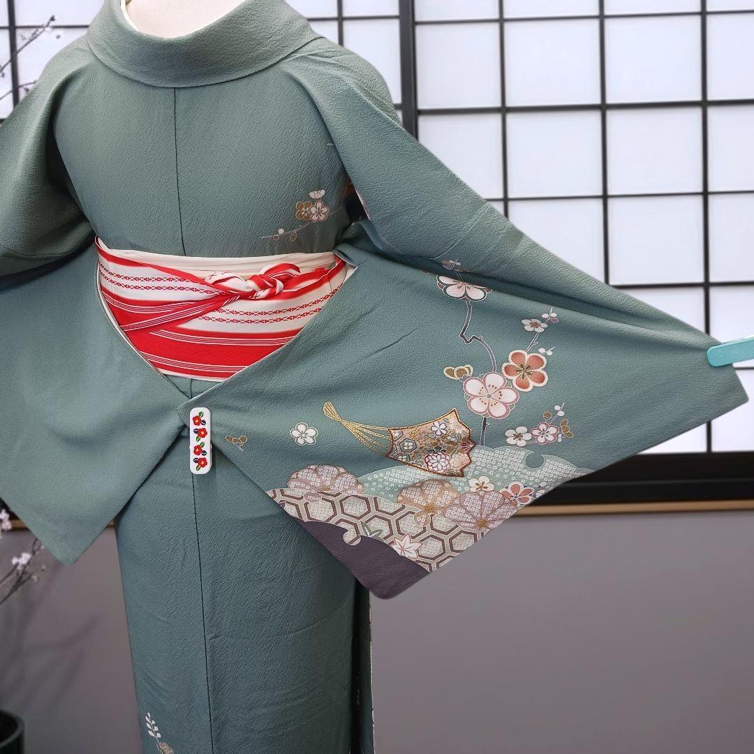 裄68.2、身丈158.3cm☆正絹　良家のちりめん訪問着　青磁色に扇面と梅