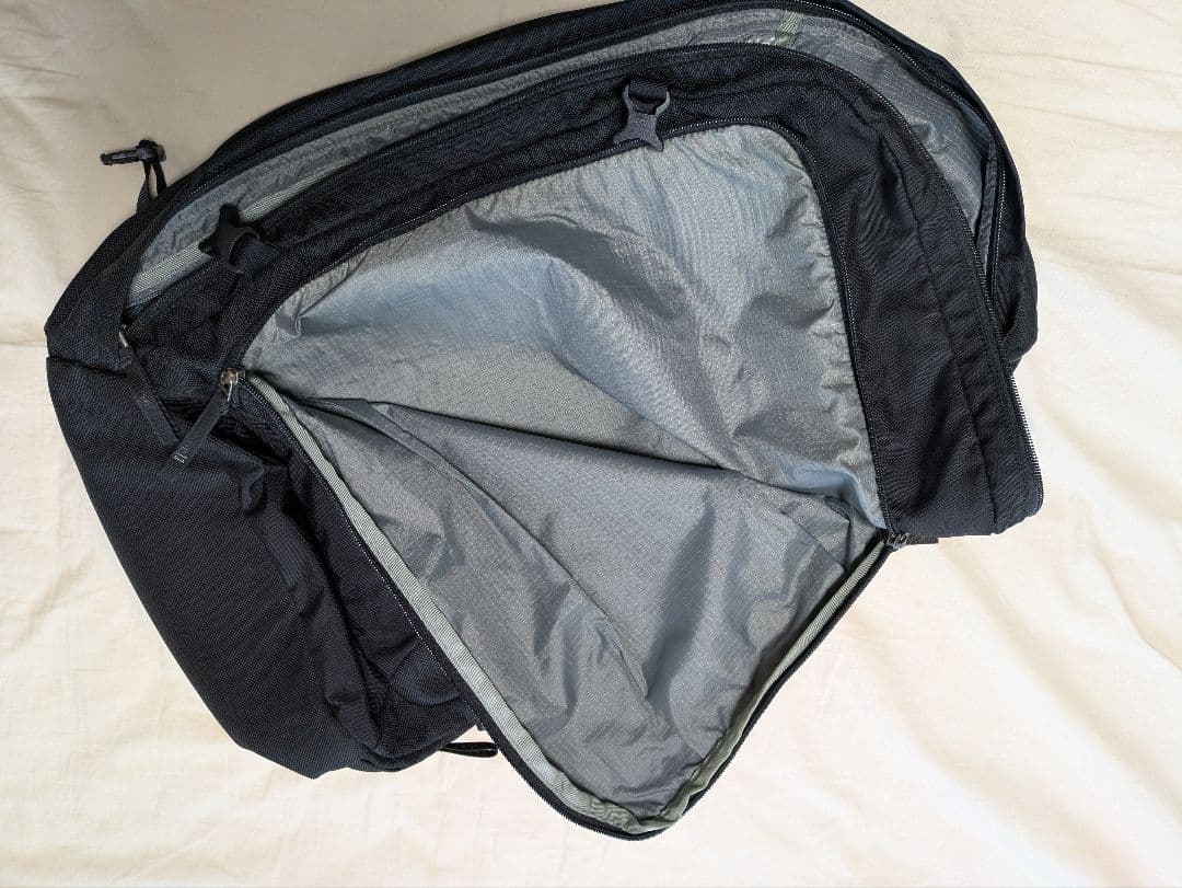 モンベル トライバック45 リュック ３way バックパック 中古