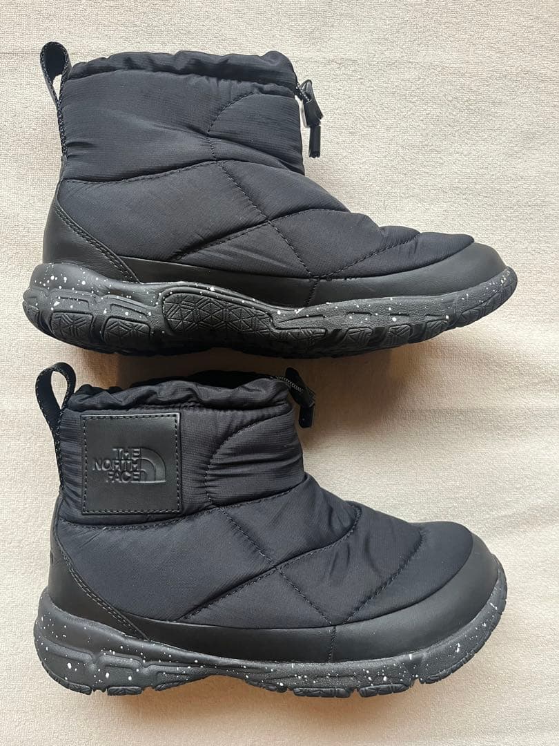 【希少/emmi別注】ノースフェイス ヌプシブーティー WP ショート 23cm