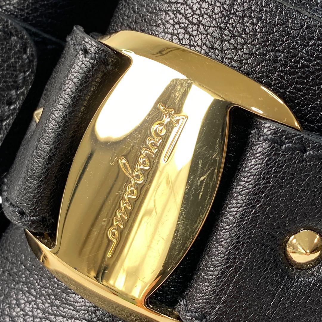 未使用 サルヴァトーレフェラガモ Ferragamo KAMORA 754729