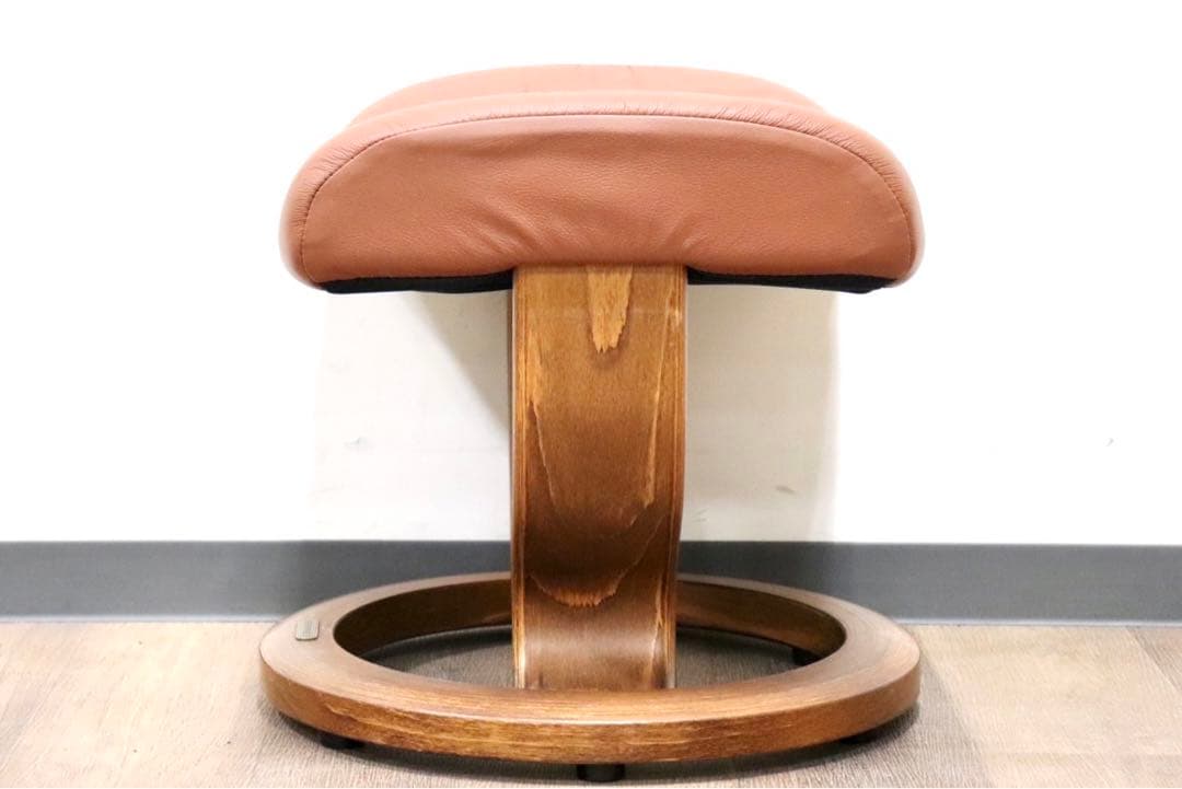 GMGS246A○EKORNES / エコーネス オットマン フットスツール 本