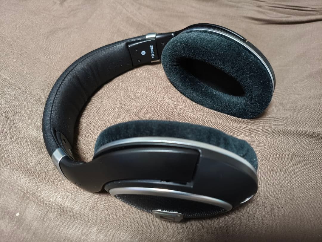 ゼンハイザー ヘッドホン HD 599 SE （おまけ付き）