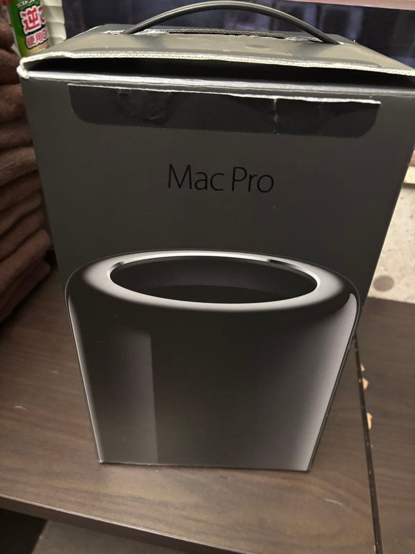 Mac Pro Late2013 グラフィックメモリD700 希少の最高グレード