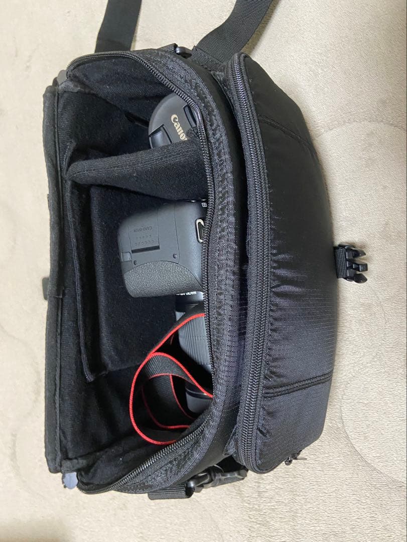 【美品】Canon eos kiss x8i ダブル ズームキット